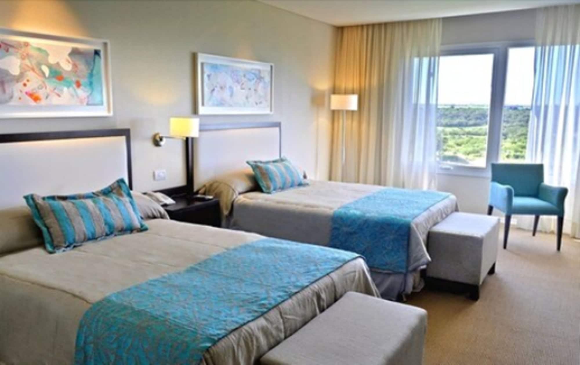 אלמאפוארטה Howard Johnson Hotel Piedras Moras מראה חיצוני תמונה